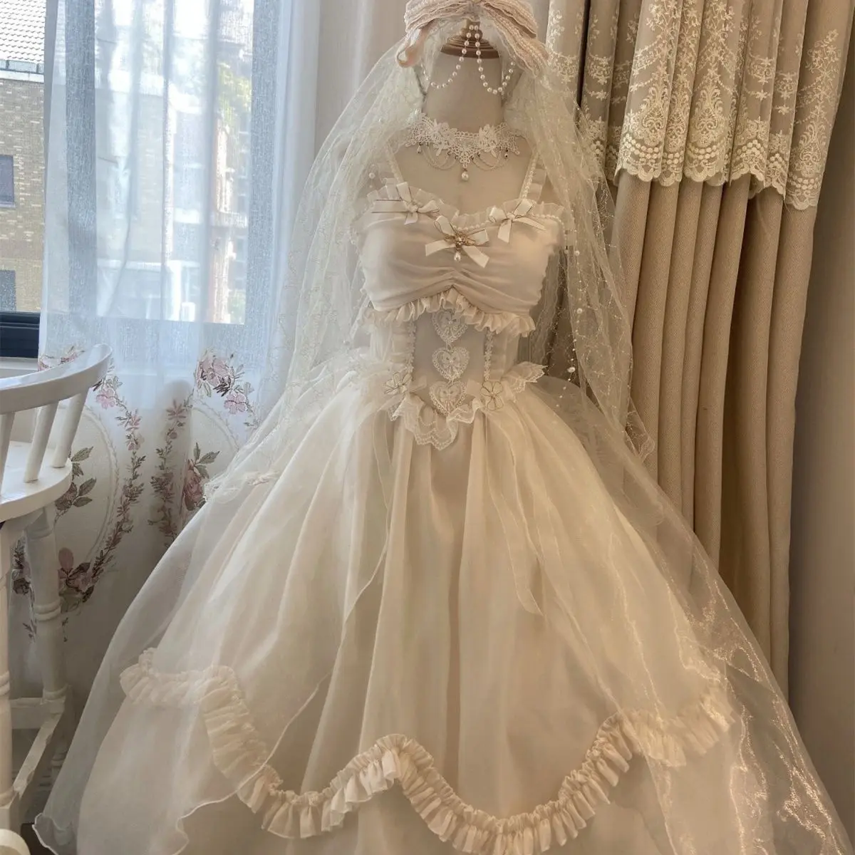 Harajpoo Lolita Royal Highness Princess Flower Wedding Large Hanger Wedding Dress Bowknot Trailing Y2K Dresses Original
Harajpoo Lolita Royal Highness Princess Flower Wedding Large Hanger Wedding Dress Bowknot Trailing Y2K Dresses Original