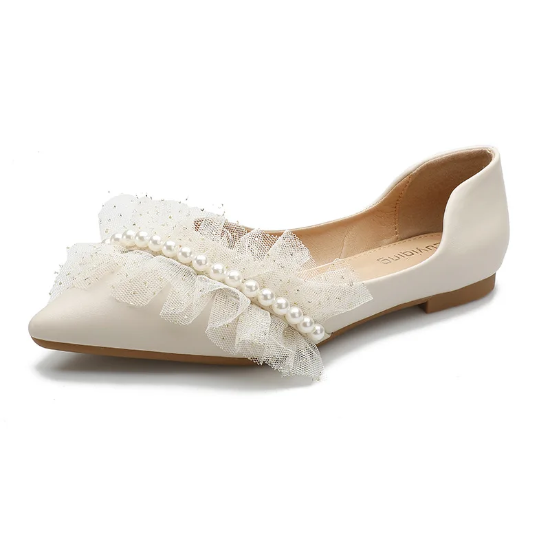 New Women's Flat Shoes Women Fashion Pointed Toe Pearl Lace Flats Female Leather Shoes Summer Casual Flats Plus Size 43 Loafers 
New Women's Flat Shoes Women Fashion Pointed Toe Pearl Lace Flats Female Leather Shoes Summer Casual Flats Plus Size 43 Loafers