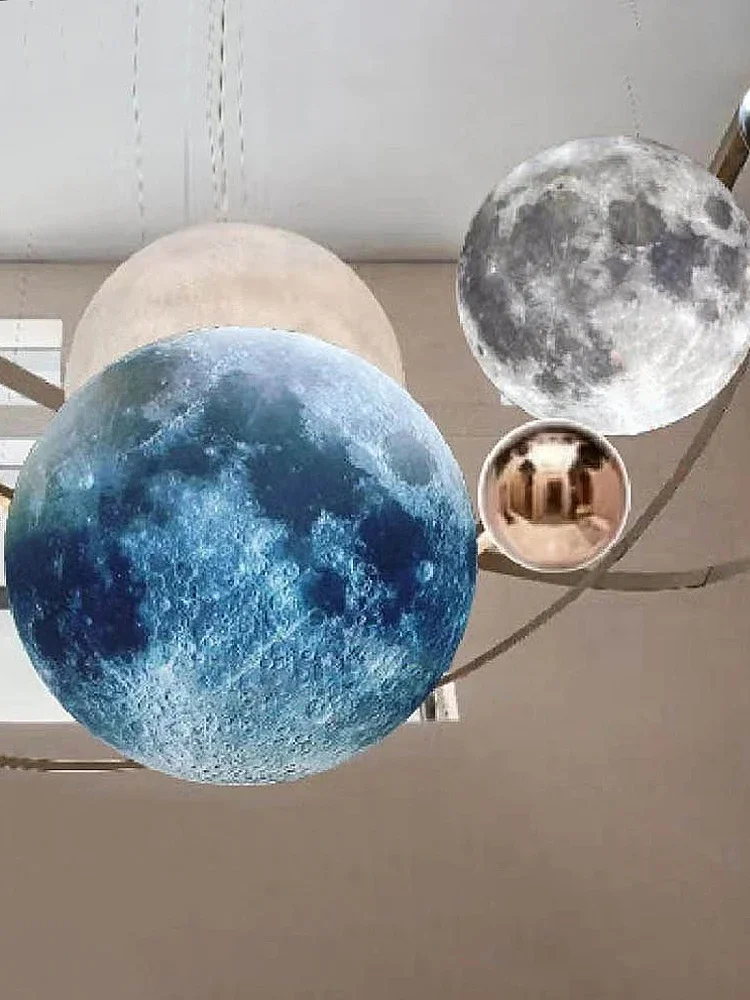 Customized 3D printing moon lamp pendant lamp designer creative planet lamp bar atmosphere decoration restaurant to customize
Customized 3D printing moon lamp pendant lamp designer creative planet lamp bar atmosphere decoration restaurant to customize