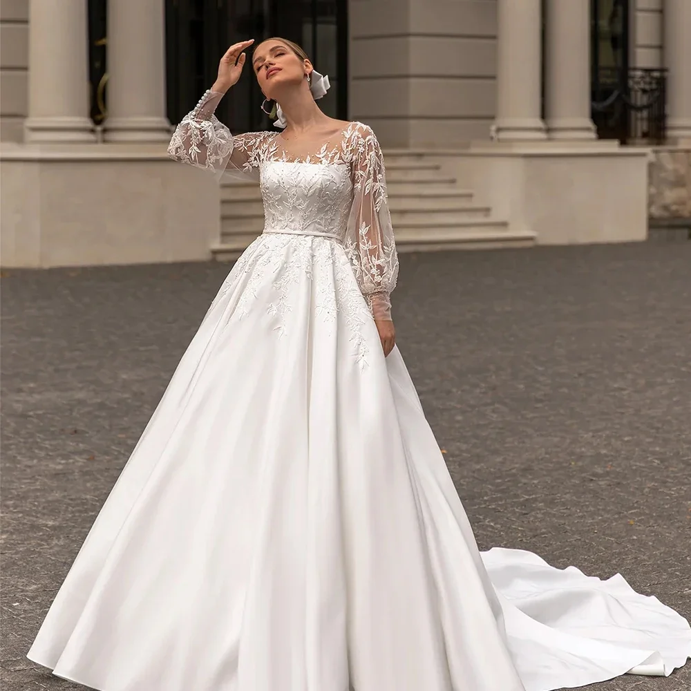 

Classic Wedding Dresses 2024 Women Scoop Neck Full Sleeves Bride Satin With Lace Applique Sweep Train A Line Bridal Gowns Custom
