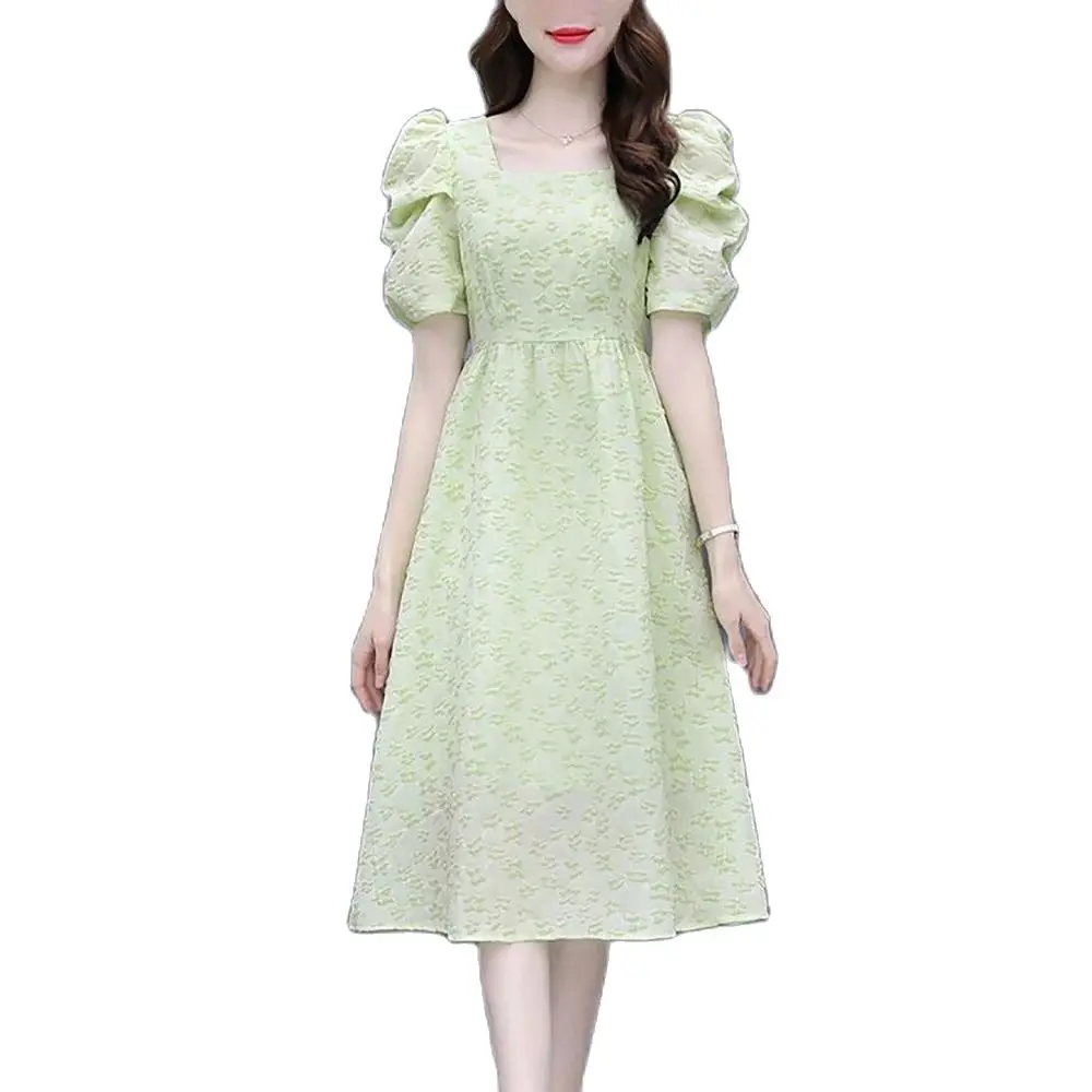 Green Dress Women's Summer 2023 New Elegant And Popular French Gentle Advanced Sense Square Collar Slim Casual Skirt Women.
Green Dress Women's Summer 2023 New Elegant And Popular French Gentle Advanced Sense Square Collar Slim Casual Skirt Women.