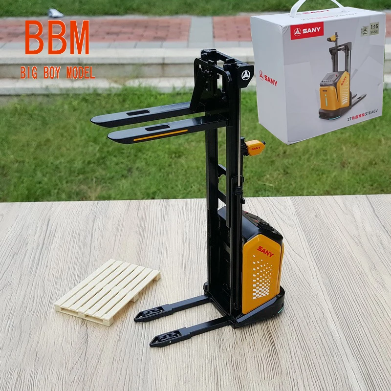 Diecast 1/15 Scale SANY 2T AGV Machine Stacker Forklift Alloy Simulation Engineering Mechanical Model Collection Ornaments
Diecast 1/15 Scale SANY 2T AGV Machine Stacker Forklift Alloy Simulation Engineering Mechanical Model Collection Ornaments