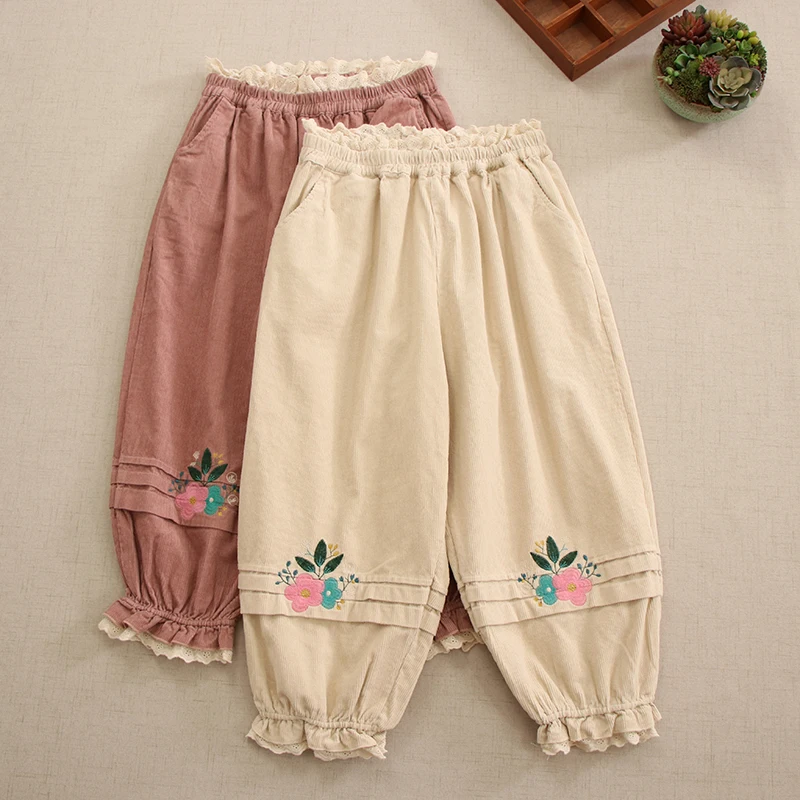 Autumn New Sweet Embroidered Corduroy Pants Women Elastic Waist Casual Ankle-Length Pants 823-437
Autumn New Sweet Embroidered Corduroy Pants Women Elastic Waist Casual Ankle-Length Pants 823-437