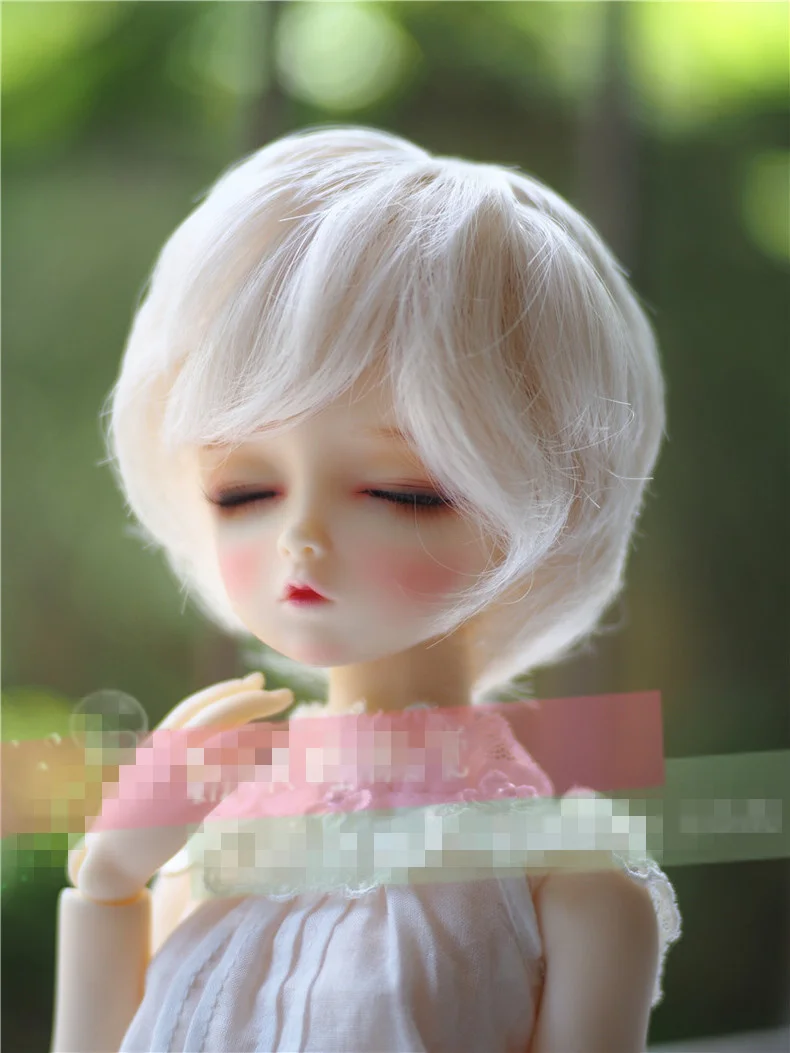 Парик для куклы BJD, подходит для шарнирных кукол размера 1/3, 1/4, женская мода, вьющиеся короткие волосы, высокотемпературные шелковые короткие искусственные волосы
Парик для куклы BJD, подходит для шарнирных кукол размера 1/3, 1/4, женская мода, вьющиеся короткие волосы, высокотемпературные шелковые короткие искусственные волосы