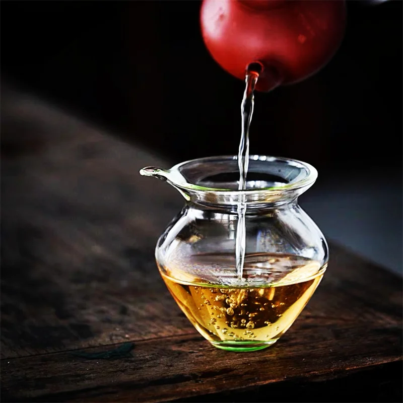 Japanese Style Transparent Green Fukubukuro High Borosilicate Glass Tea Pitcher Fair Cup Chahai Tea Ceremony Accessories Teaware 
Japanese Style Transparent Green Fukubukuro High Borosilicate Glass Tea Pitcher Fair Cup Chahai Tea Ceremony Accessories Teaware