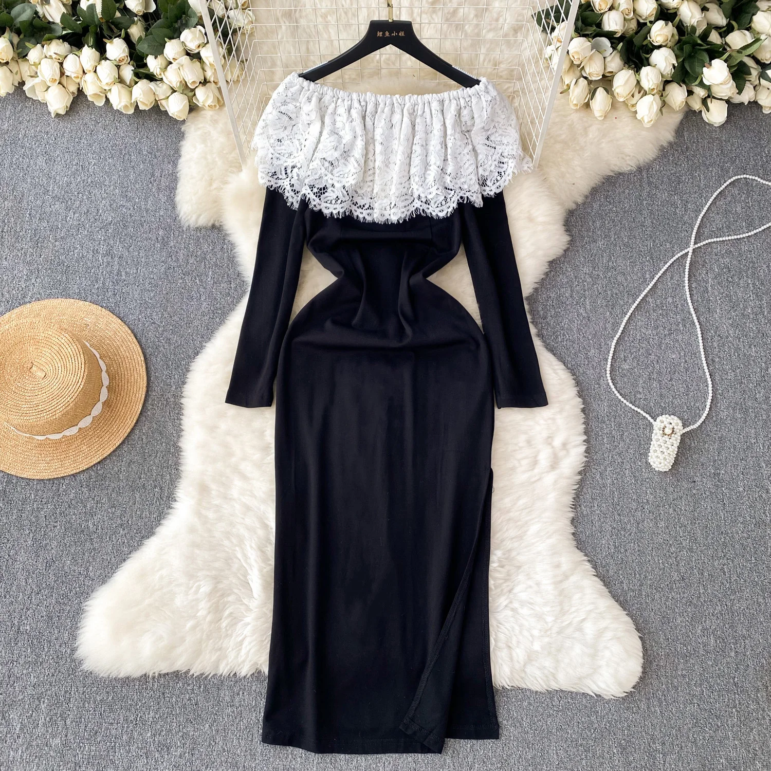 Chic Lace Patchwork Slash Neck Off Shouler Bodycon Split Dress Long Sleeve Women Elegant Fashion Vestidos Hip Wrap Dress
Chic Lace Patchwork Slash Neck Off Shouler Bodycon Split Dress Long Sleeve Women Elegant Fashion Vestidos Hip Wrap Dress