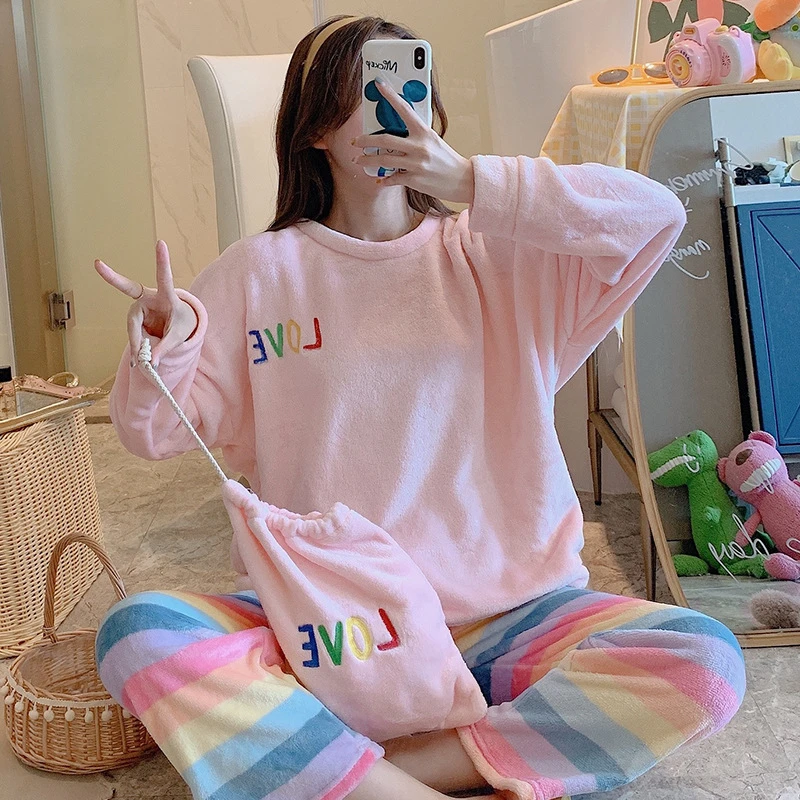 Длинные брюки радужного цвета, зимняя и весенняя флисовая Пижама, комплект, Женский Пижамный костюм, милая пижама для девочек, домашняя одежда, Женский Пижамный костюм 
Длинные брюки радужного цвета, зимняя и весенняя флисовая Пижама, комплект, Женский Пижамный костюм, милая пижама для девочек, домашняя одежда, Женский Пижамный костюм