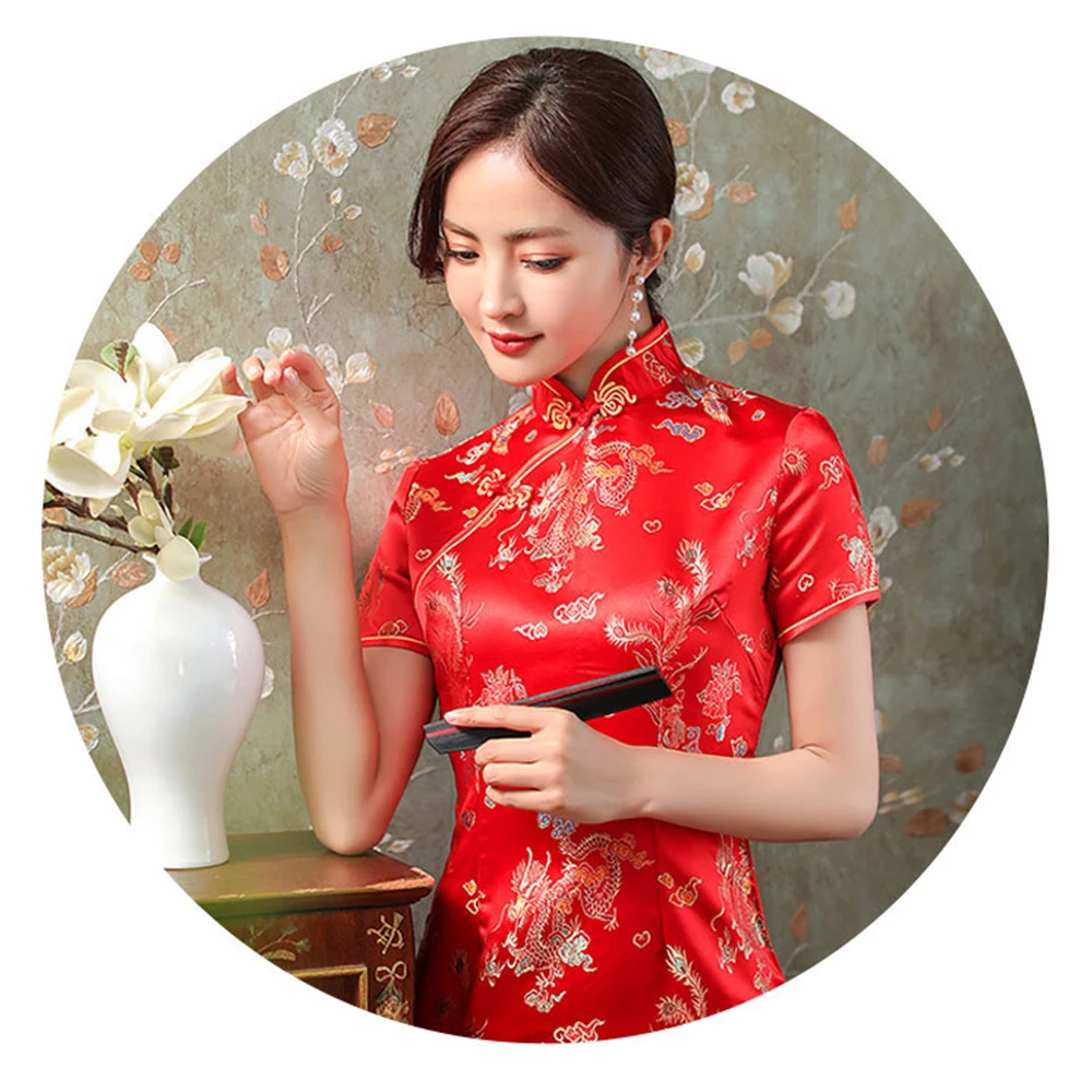 Новое роскошное китайское длинное платье Cheongsam Qipao, атласное золото 2XL, для помещений и улицы, вечерние ежедневные посылка
Новое роскошное китайское длинное платье Cheongsam Qipao, атласное золото 2XL, для помещений и улицы, вечерние ежедневные посылка