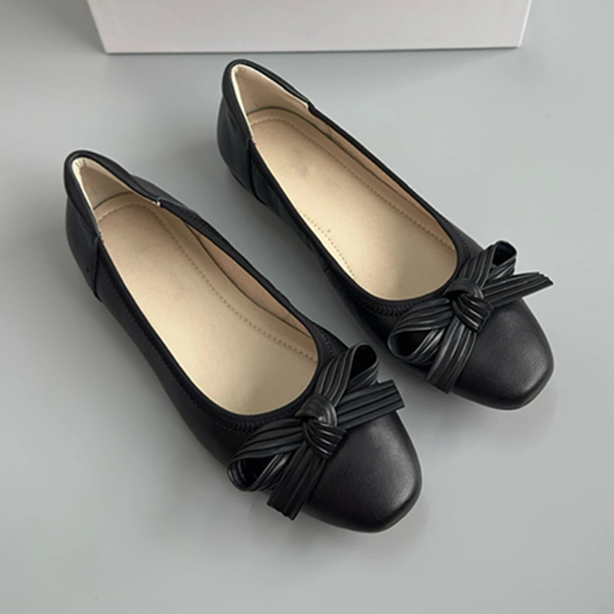 Jenny&Dave Genuine Leather Loafer Women Shoes Women Nordic Minimalism Fashion Office Ladies Commuter Casual Flat Shoes
Jenny&Dave Genuine Leather Loafer Women Shoes Women Nordic Minimalism Fashion Office Ladies Commuter Casual Flat Shoes