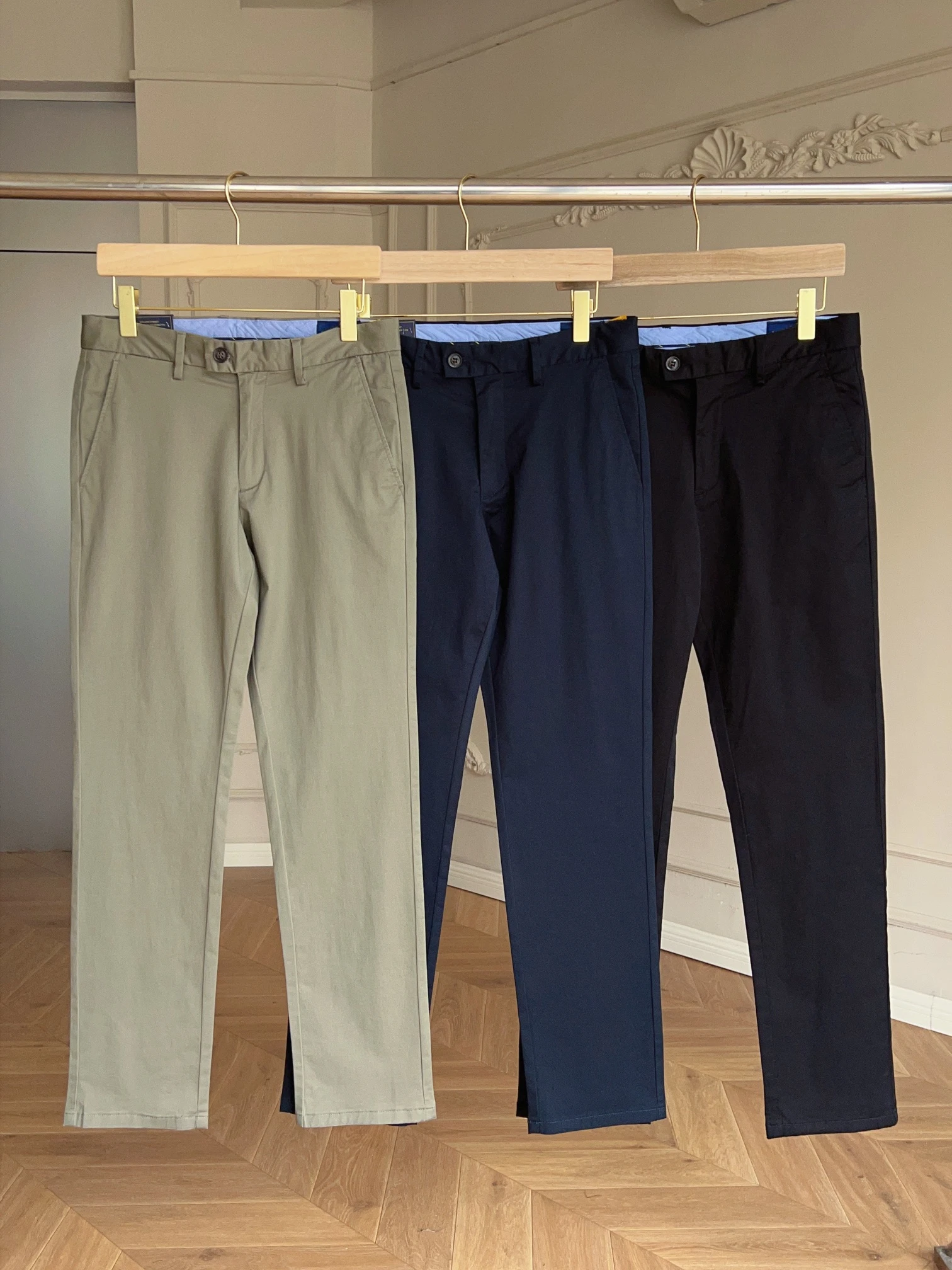 Men's Casual Straight Leg Pants with Good Elasticity in Summer Fashionable and Comfortable Pants with Zipper Buttons
Men's Casual Straight Leg Pants with Good Elasticity in Summer Fashionable and Comfortable Pants with Zipper Buttons