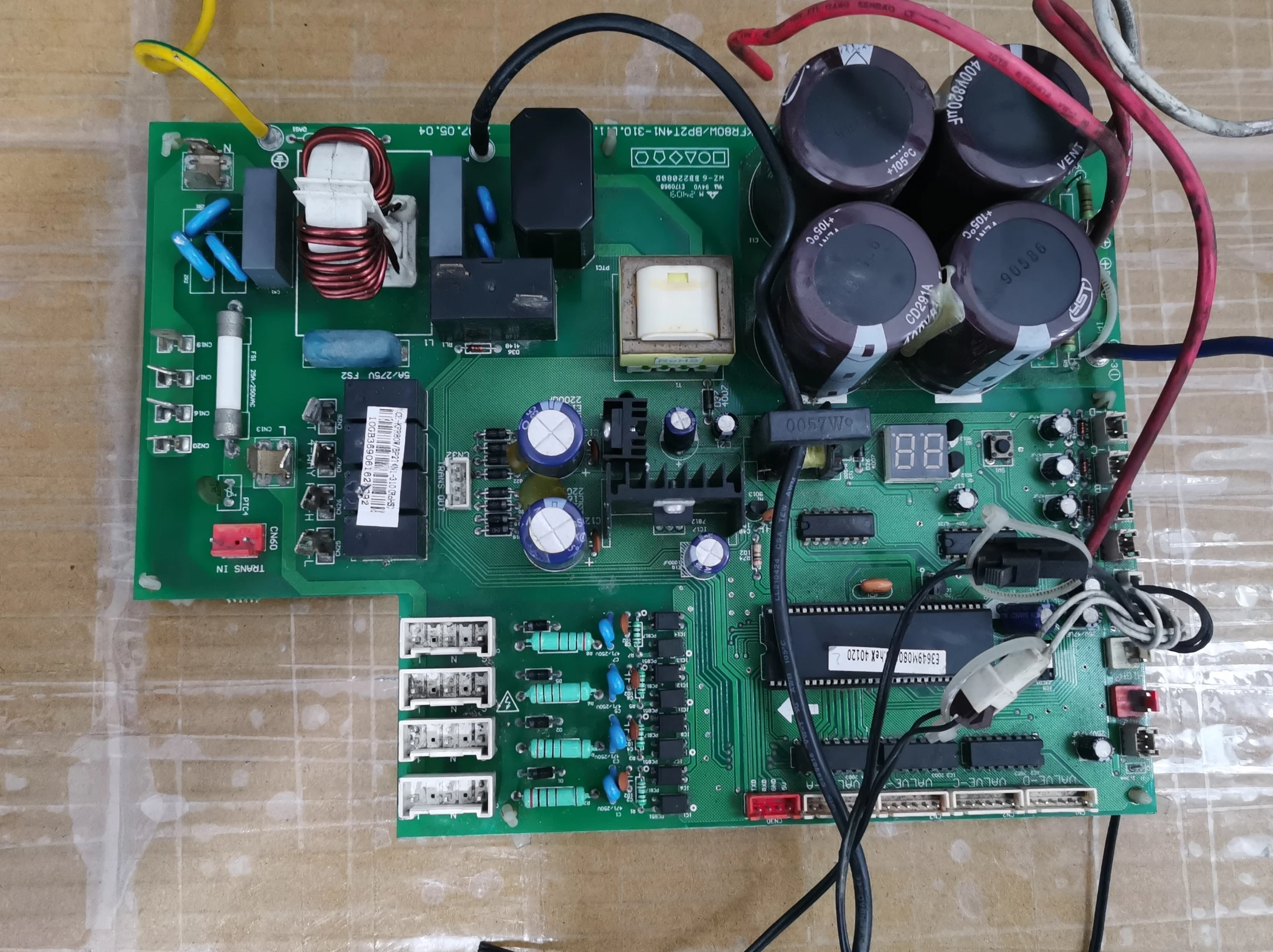 Central Air Conditioning Accessories Computer Board CE-KFR80W/BP2T4N1-310. D.1.1.1-1
Central Air Conditioning Accessories Computer Board CE-KFR80W/BP2T4N1-310. D.1.1.1-1