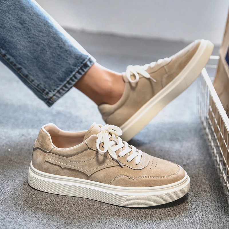 Men genuine Leather shoes Casual Sneakers Mens Comfortable Flat Lace up Solid Shoes man Adulto Classic Fashion Comfy Men Shoes
Men genuine Leather shoes Casual Sneakers Mens Comfortable Flat Lace up Solid Shoes man Adulto Classic Fashion Comfy Men Shoes