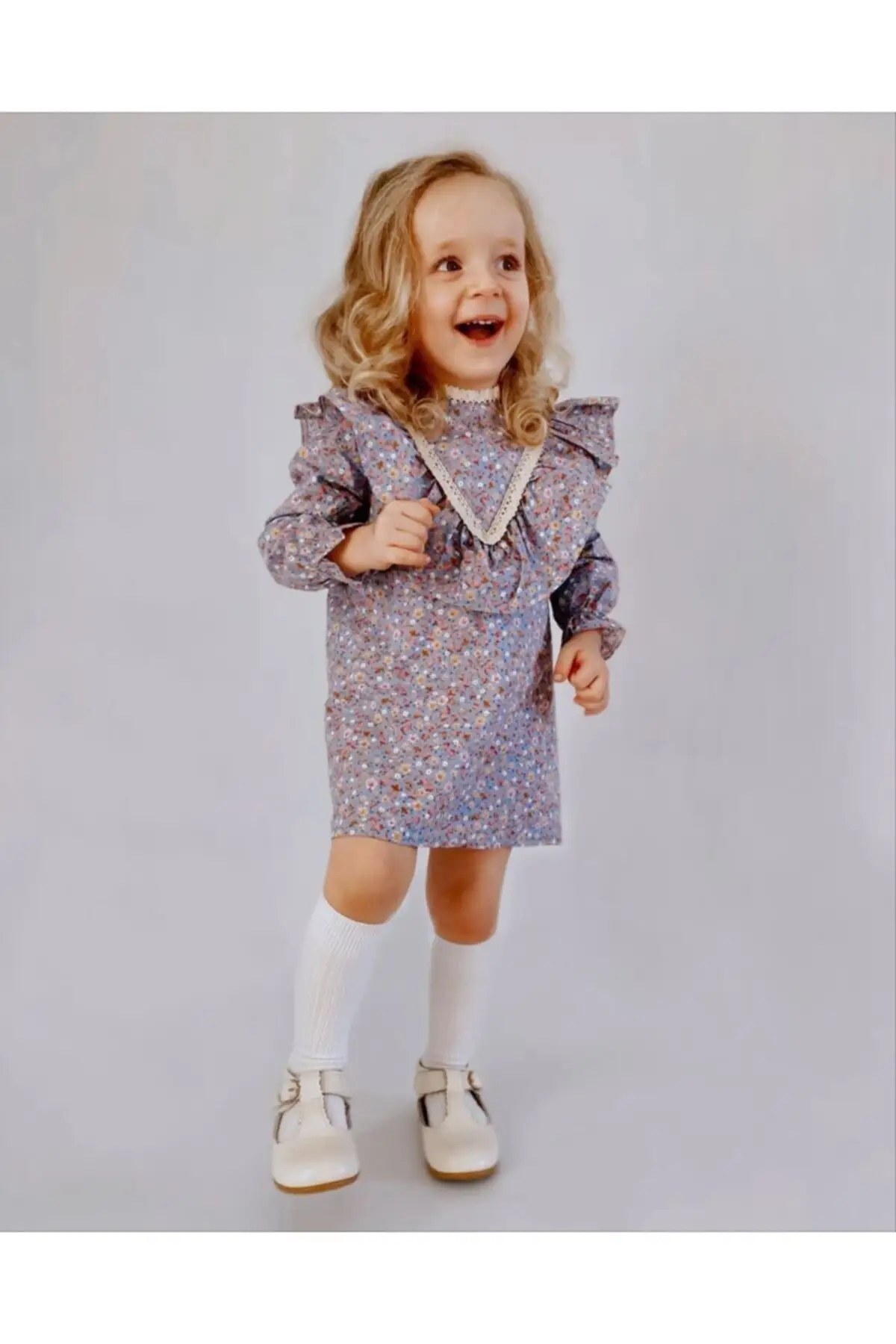 Girl's Giny Dress Blue Color Floral Long Classic Woven Standard Cotton Button Sleeve Frill Preschool Clothing
Girl's Giny Dress Blue Color Floral Long Classic Woven Standard Cotton Button Sleeve Frill Preschool Clothing