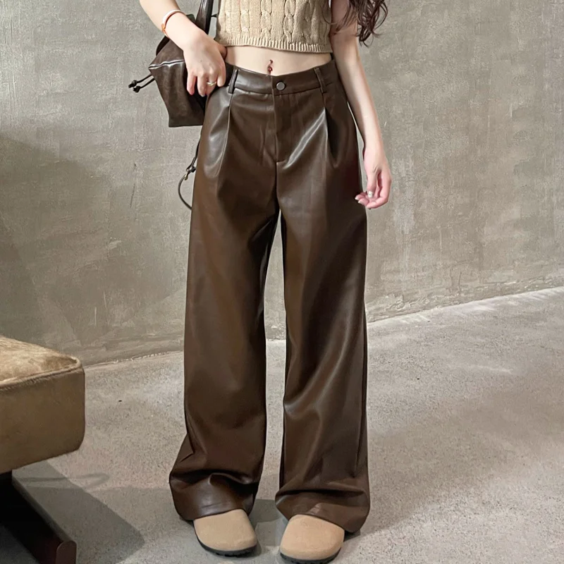 Women's Pants High Waist Pu Leather Black Wide Leg Pants for Women Autumn Straight Button High Waisted Pants Vintage Trousers
Women's Pants High Waist Pu Leather Black Wide Leg Pants for Women Autumn Straight Button High Waisted Pants Vintage Trousers
