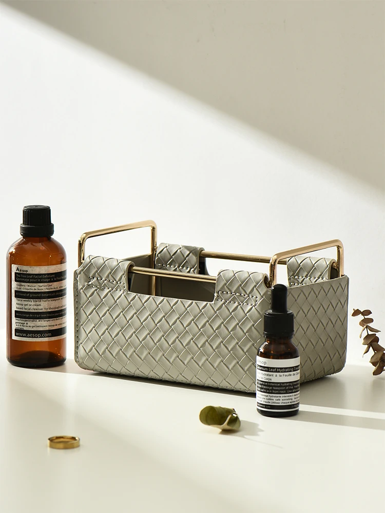 Nordic Bathroom and Kitchen Organizer PU Leather Woven Cosmetic Organizer Holder Sundries Basket Storage Box Makeup Brush
Nordic Bathroom and Kitchen Organizer PU Leather Woven Cosmetic Organizer Holder Sundries Basket Storage Box Makeup Brush
