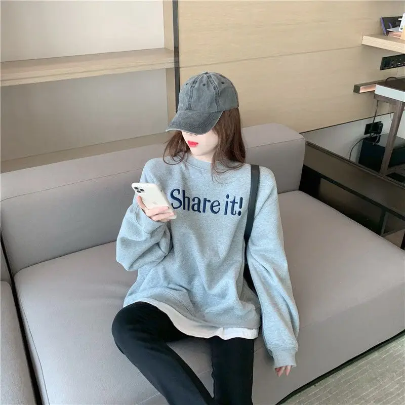 2023 Autumn Winter Warm Women Plus Velvet Thicken Fake Two Pieces Loose Basics Full Sleeves Printed Letter Hoodies Oversized 4XL
2023 Autumn Winter Warm Women Plus Velvet Thicken Fake Two Pieces Loose Basics Full Sleeves Printed Letter Hoodies Oversized 4XL