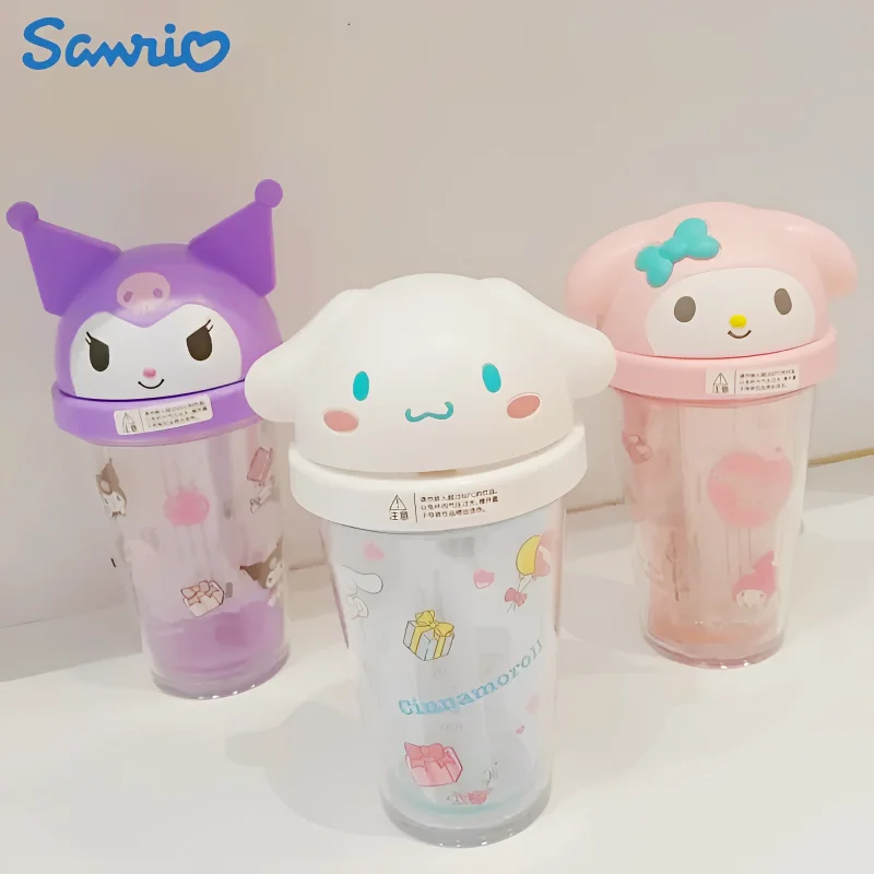 

Sanrios Melody Kawaii Water Cup Kuromi Cinnamoroll Onpompurin Anime Plastic Portable Antiscalding Transparante Kettle Cute Gift