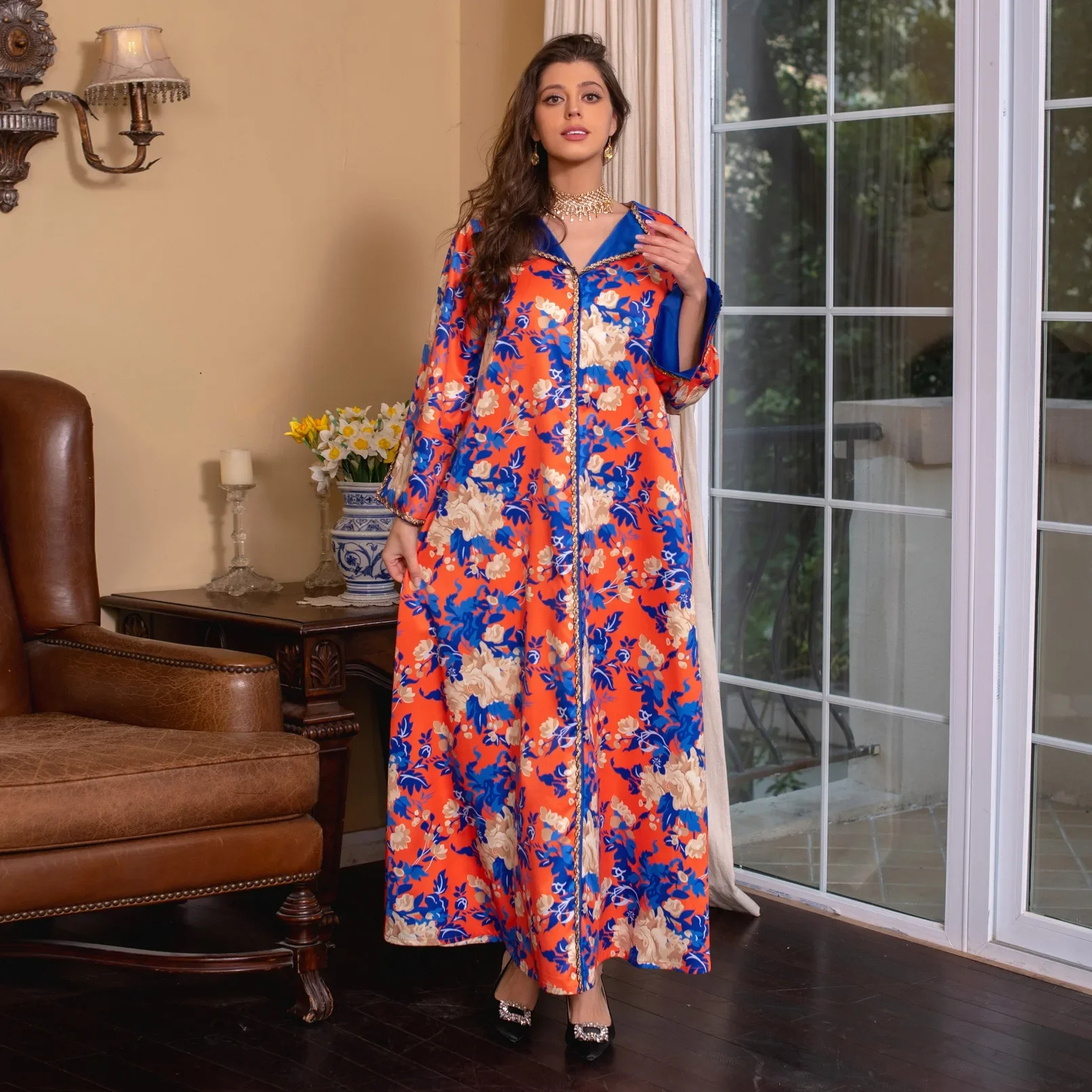 Ramadan Women Satin Lapel Abaya Muslim Dress Vintage Floral Printing Robe Kaftan Gold Thread Trim Jalabiya Luxury Modest Dresses
Ramadan Women Satin Lapel Abaya Muslim Dress Vintage Floral Printing Robe Kaftan Gold Thread Trim Jalabiya Luxury Modest Dresses