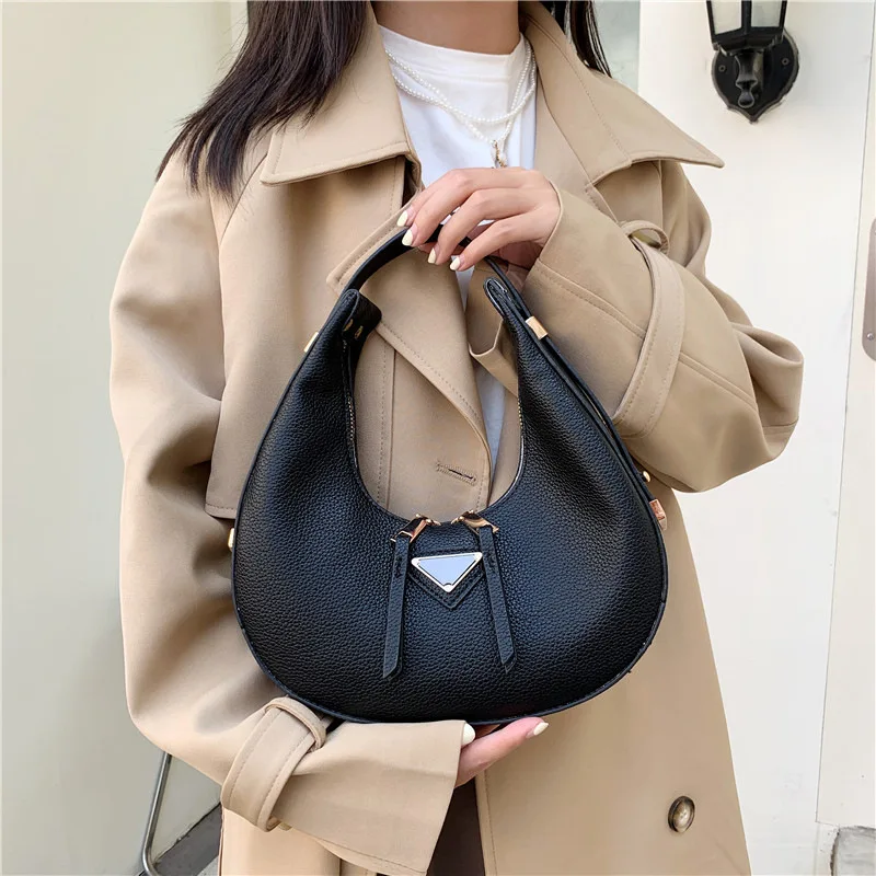 Retro Casual Bag For Women 2023 Popular New Solid Color Versatile Crescent Bag Foreign Style Simple Shoulder Bag
Retro Casual Bag For Women 2023 Popular New Solid Color Versatile Crescent Bag Foreign Style Simple Shoulder Bag