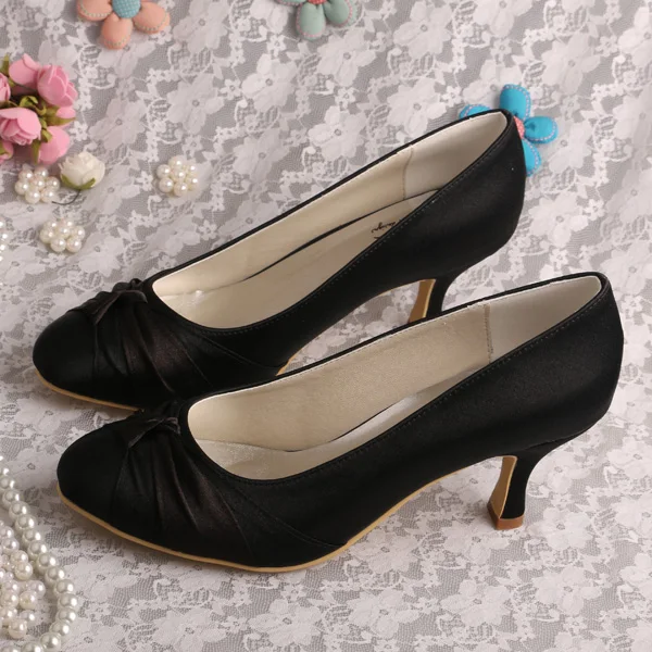22 Colors High Quality Ladies Black Wedding Court Shoes Round Toe with Pleated Fabric
22 Colors High Quality Ladies Black Wedding Court Shoes Round Toe with Pleated Fabric