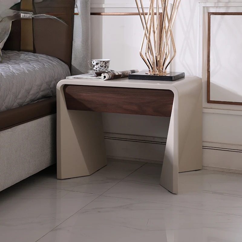 Italian Minimalist Special-Shaped Bedside Table Light Luxury Modern Minimalist Creative Designer Bedroom Bedside Cabinet
Italian Minimalist Special-Shaped Bedside Table Light Luxury Modern Minimalist Creative Designer Bedroom Bedside Cabinet
