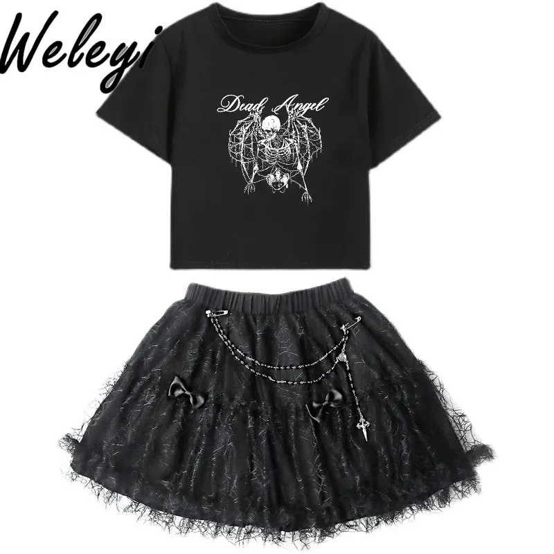 Punk Gothic Women's Black Short Skirt 2024 Spring summer New Popular Y2K Hot Girl High Waist Slim Fit Mesh Mini Skirts for Women
Punk Gothic Women's Black Short Skirt 2024 Spring summer New Popular Y2K Hot Girl High Waist Slim Fit Mesh Mini Skirts for Women