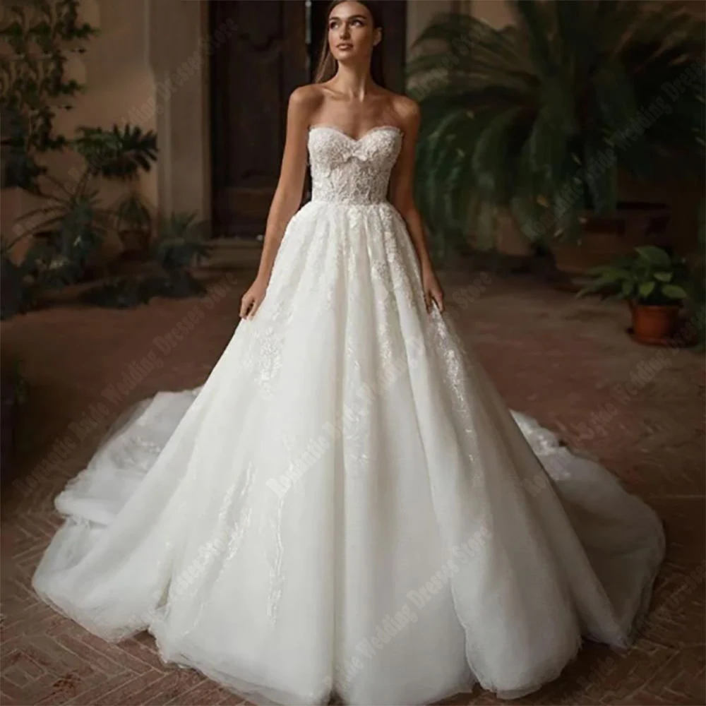 Sweetheart Collar Shine Tulle Wedding Dresses Fascinating Palace Wedding Banquet Hemline Robes Sweetheart Women Vestido De Novia
Sweetheart Collar Shine Tulle Wedding Dresses Fascinating Palace Wedding Banquet Hemline Robes Sweetheart Women Vestido De Novia
