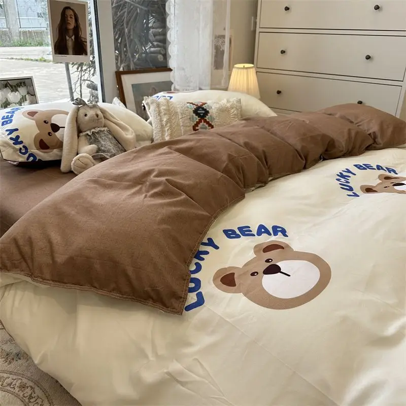 Fashion Bedding Set Kawaii Bear Boys Girls Duvet Cover Flat Sheet Pillowcase 2023 Spring Soft Single Double Size Bed Linen
Fashion Bedding Set Kawaii Bear Boys Girls Duvet Cover Flat Sheet Pillowcase 2023 Spring Soft Single Double Size Bed Linen