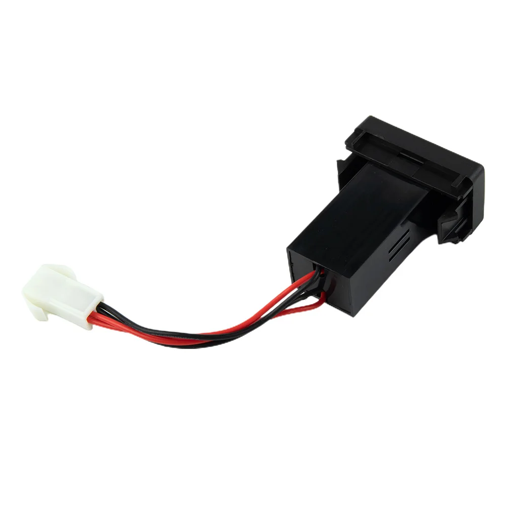 Plug And Play 100% Brand New Wiring Harness Harness Black Fast Charging Replacement 12-24V 2.1A USB Car Charger
Plug And Play 100% Brand New Wiring Harness Harness Black Fast Charging Replacement 12-24V 2.1A USB Car Charger