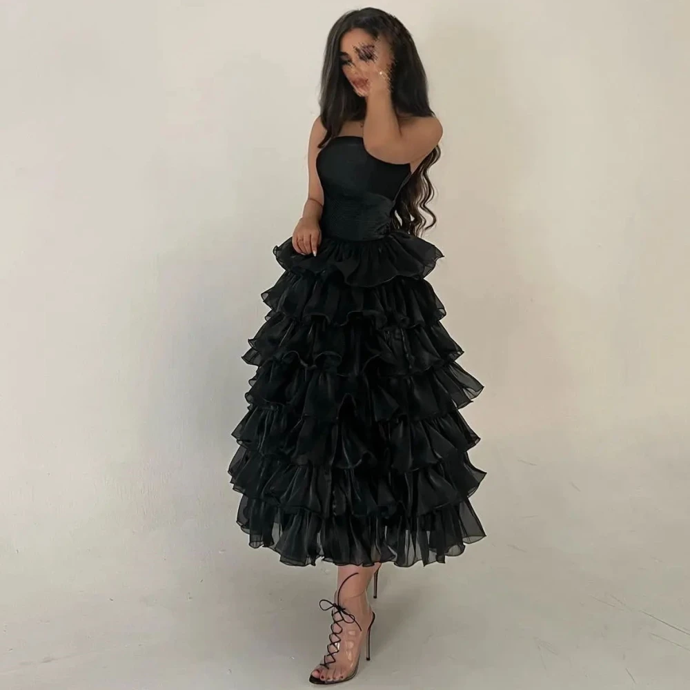 POMUSE Strapless Prom Dresses Sleeveless Tiered Black Organza Tea Length A-Line Party Evening Dress robe de soirée de mariage
POMUSE Strapless Prom Dresses Sleeveless Tiered Black Organza Tea Length A-Line Party Evening Dress robe de soirée de mariage