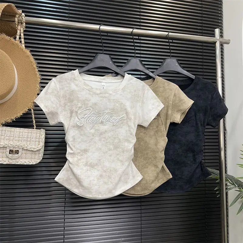 Embroidery Letter Women T-shirts O Neck Short Sleeve Pleated Slim Tees Vintage American Style Y2k Aesthetic 2024 Summer Crop Top
Embroidery Letter Women T-shirts O Neck Short Sleeve Pleated Slim Tees Vintage American Style Y2k Aesthetic 2024 Summer Crop Top