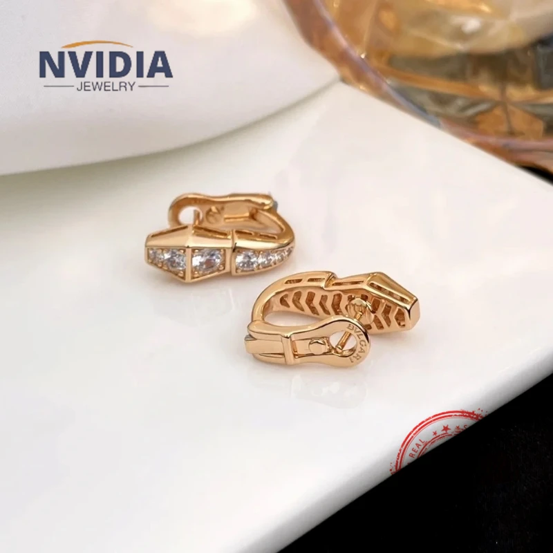 

2024 Fashion Hot Selling Jewelry BV Customized S925 Silver Luxury Snake Head Diamond Women's Earrings Birthday Party Gift