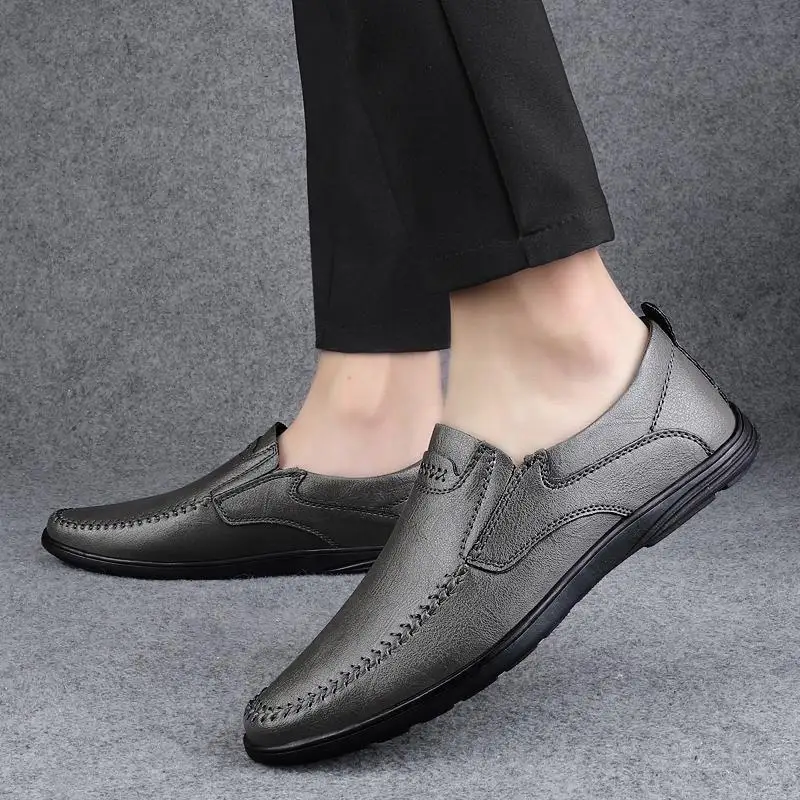 Beef Tendon Bottom Leather Breathable Soft Bottom Casual Leather Shoes First Layer Cowhide Moccasins Men's Loafers
Beef Tendon Bottom Leather Breathable Soft Bottom Casual Leather Shoes First Layer Cowhide Moccasins Men's Loafers
