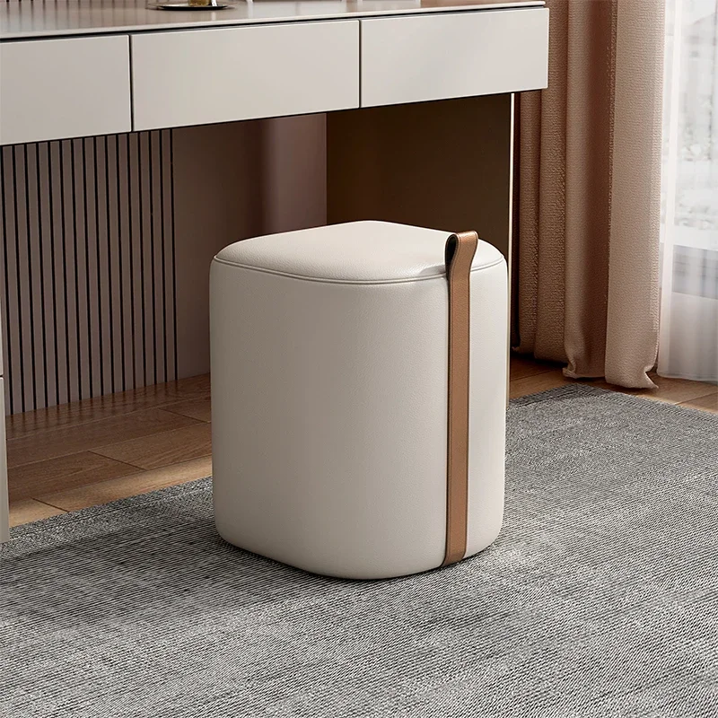 Bedroom dressing stool Nordic dressing table stool Light luxury minimalist dressing stool low stool
Bedroom dressing stool Nordic dressing table stool Light luxury minimalist dressing stool low stool