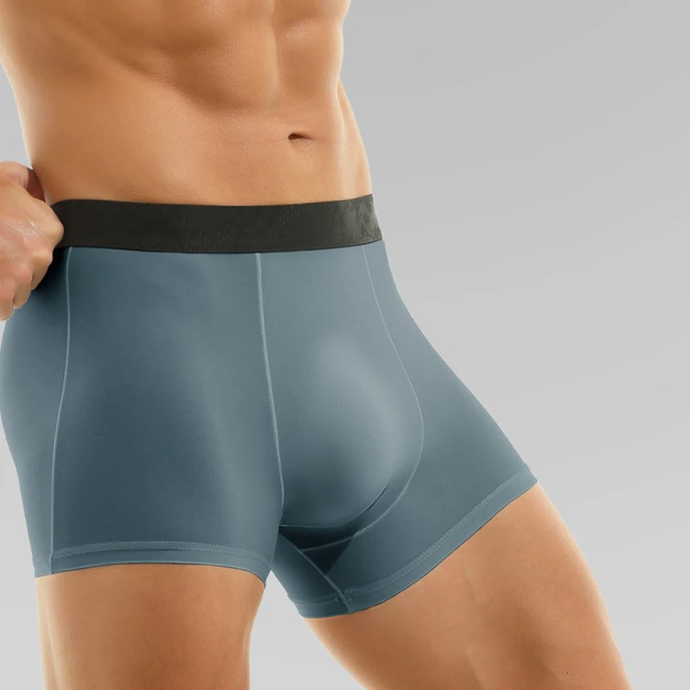 Men Ice Silk Boxer Briefs Breathable Seamless Underwear Solid Underpants Male Bulge Pouch Panties Summer Thin Boxer Trunks Short
Men Ice Silk Boxer Briefs Breathable Seamless Underwear Solid Underpants Male Bulge Pouch Panties Summer Thin Boxer Trunks Short