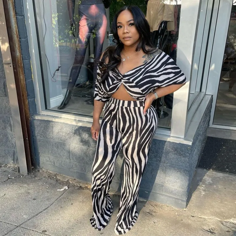 Two 2 Piece Set Thin Bazin African Suit Summer Black Zebra Tops And Pants Matching Set Fashion Women Outfits 2023 New Arrival
Two 2 Piece Set Thin Bazin African Suit Summer Black Zebra Tops And Pants Matching Set Fashion Women Outfits 2023 New Arrival