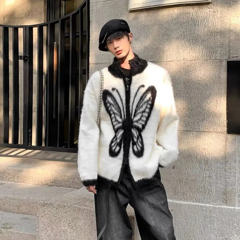 Butterfly Stand Collar Plush Sweater Men's Clothing Jackets Autumn and Winter Thermal Knitting Cardigan Wool Coats Embroidery
Butterfly Stand Collar Plush Sweater Men's Clothing Jackets Autumn and Winter Thermal Knitting Cardigan Wool Coats Embroidery