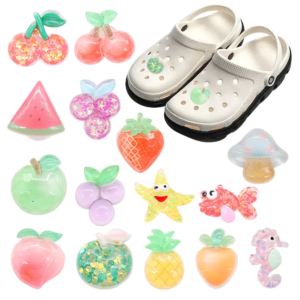 

1-15Pcs Resin Shoe Charms Apple Peach Goldfish Mushroom Carrot Buckle Clog Decorations Fit Wristbands Croc Jibz Kids Party Gift