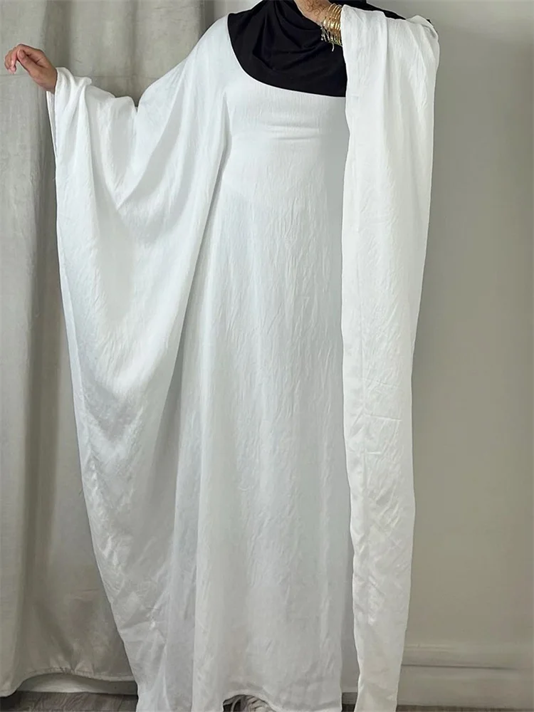 Saudi Women Abayas Moroccan African Dubai Women Clothing Muslim Ramadan Robe Batwing Sleeve Belted Kaftan Islamic Garment
Saudi Women Abayas Moroccan African Dubai Women Clothing Muslim Ramadan Robe Batwing Sleeve Belted Kaftan Islamic Garment