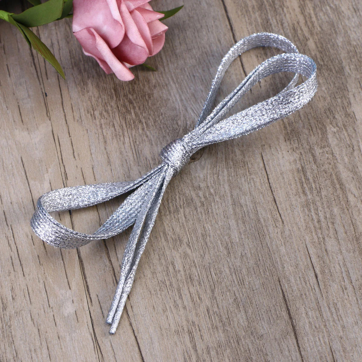 1 Pair of 11m Flat Glitter ShoeLaces Colored Flat Shoestring Bootlaces for Shoes Sneakers (Silver)
1 Pair of 11m Flat Glitter ShoeLaces Colored Flat Shoestring Bootlaces for Shoes Sneakers (Silver)