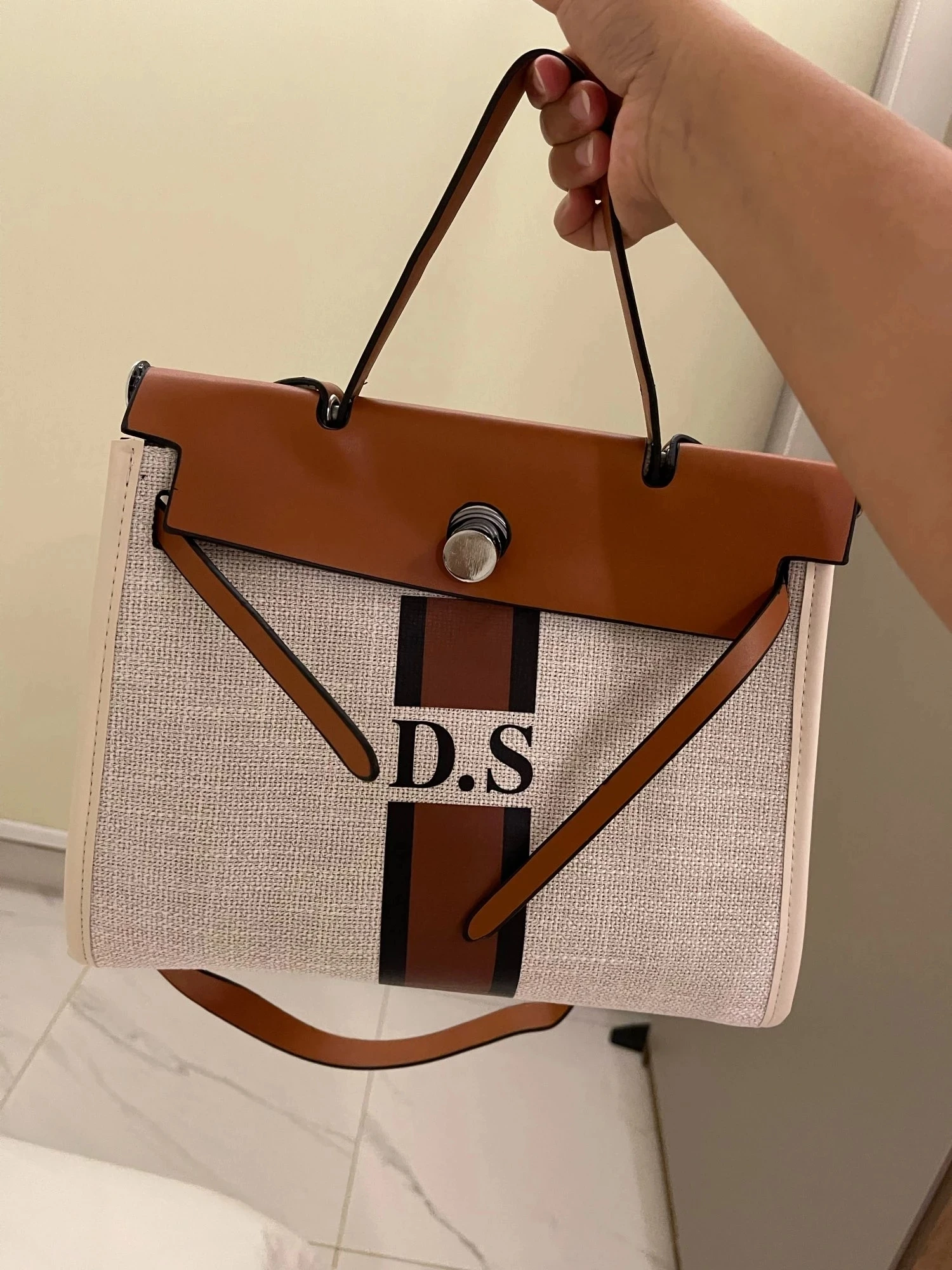 Monogrammed Tote Bag Bridesmaid Gift Personalized Initials Stripe Tote Shopper Bags, Custom Shoulder Bag Canvas Tote
Monogrammed Tote Bag Bridesmaid Gift Personalized Initials Stripe Tote Shopper Bags, Custom Shoulder Bag Canvas Tote