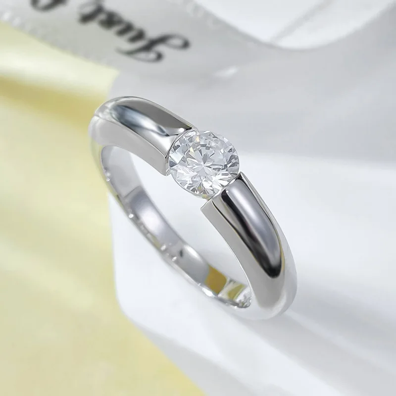 

Новинка кольцо из серебра S925 пробы с инкрустированным гладким искусственным бриллиантом 5,0 мм в европейском и американском стиле