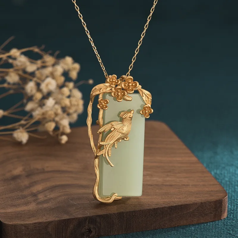 Gold Magpie Flower Branch Hetian Jade Pendant Necklace Chinese Style Necklace Does Not Fade Vintage Necklaces for Women Jewelry
Gold Magpie Flower Branch Hetian Jade Pendant Necklace Chinese Style Necklace Does Not Fade Vintage Necklaces for Women Jewelry