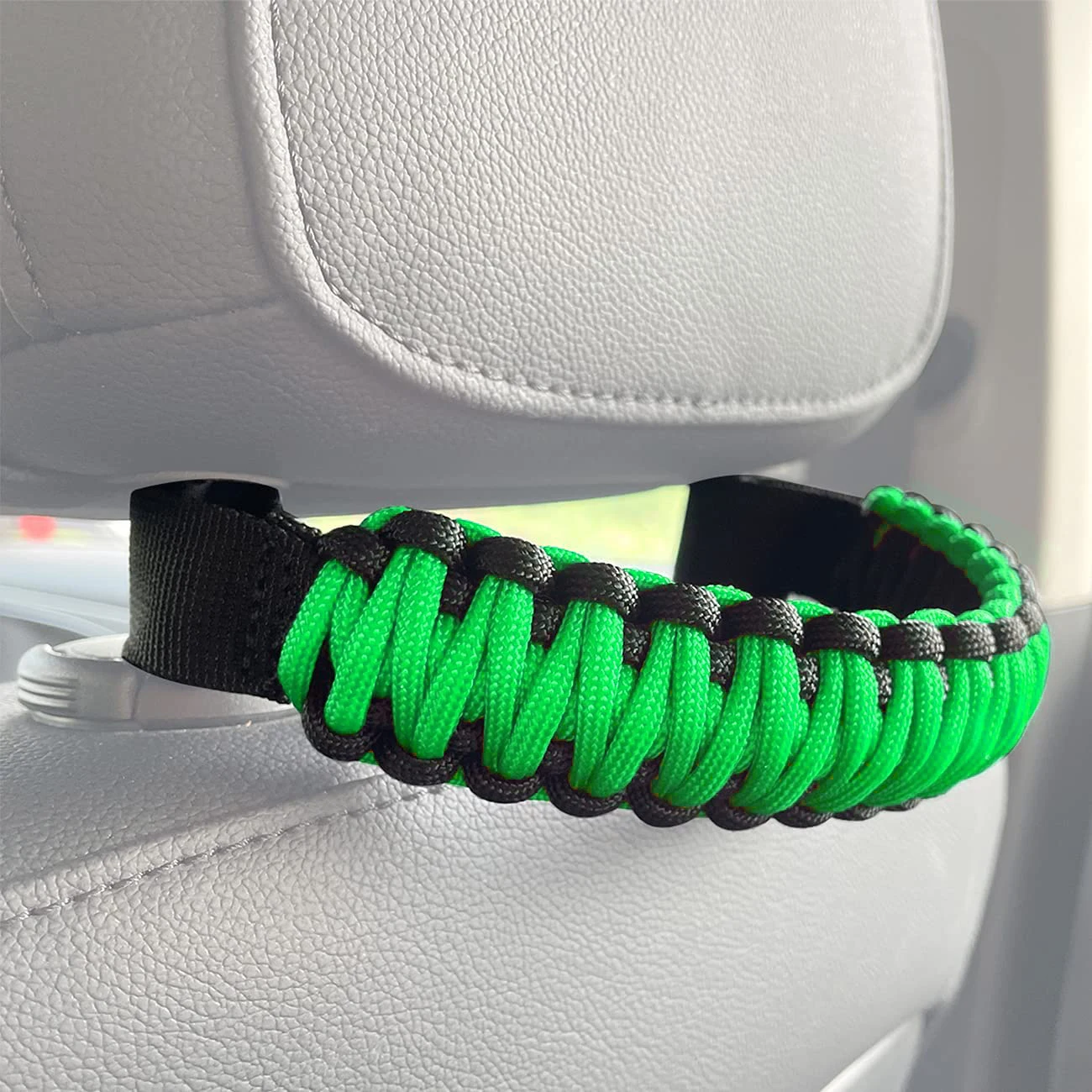 Headrest Grab Handle for Jeep Wrangler JL 2018-2023 Paracord Rear Seat Grab Handles & Safety Grip Handles Accessories Green 1PCS
Headrest Grab Handle for Jeep Wrangler JL 2018-2023 Paracord Rear Seat Grab Handles & Safety Grip Handles Accessories Green 1PCS