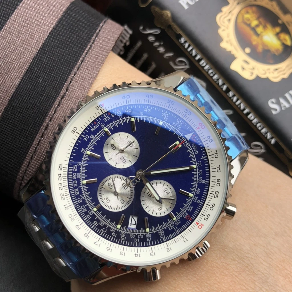 

Luxury New Mens Avenger Quartz Chronograph Watch Black White Blue dial Stainless Steel Bracelet 46mm
