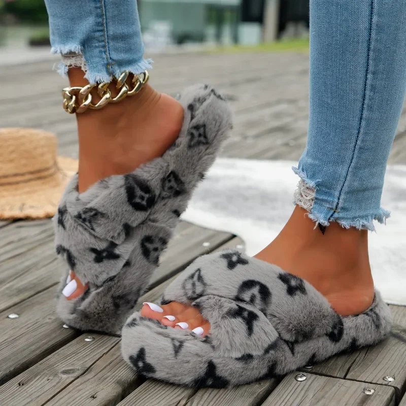 Winter Indoor Home Fur Slippers House Full Furry Soft Fluffy Plush Flats Heel Non Slip Luxury Designer Shoes Casual Ladies
Winter Indoor Home Fur Slippers House Full Furry Soft Fluffy Plush Flats Heel Non Slip Luxury Designer Shoes Casual Ladies