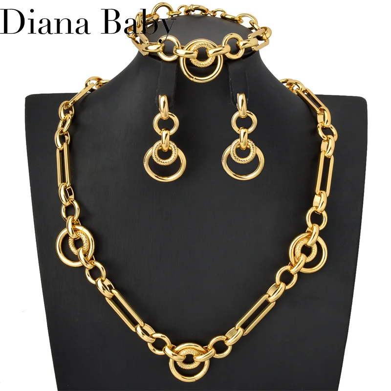 

Africa Wedding Party Jewelry Set For Women Dubai Gold Plated Hollow Choker Necklace Earrings Bracelet Hip Hop Jewellery Gifts