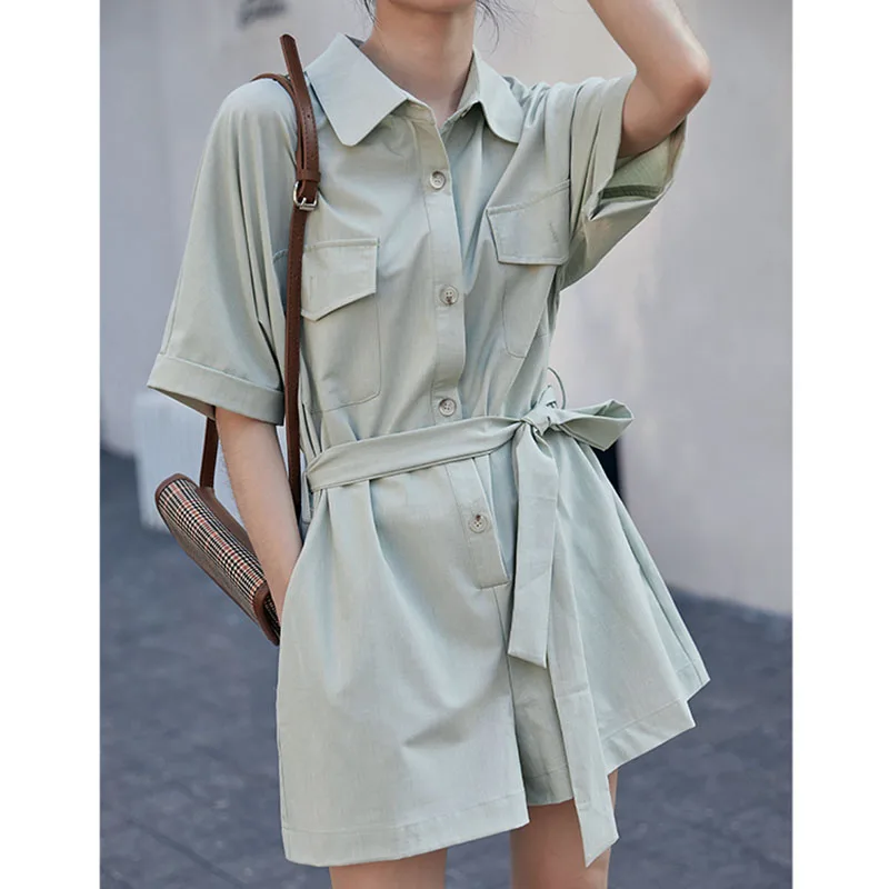 Green Workwear Jumpsuit 2023 New Summer Women's Waist Shrinking Thin Single Breasted Polo Shirt Straight Trousers Commuter Suit 
Green Workwear Jumpsuit 2023 New Summer Women's Waist Shrinking Thin Single Breasted Polo Shirt Straight Trousers Commuter Suit
