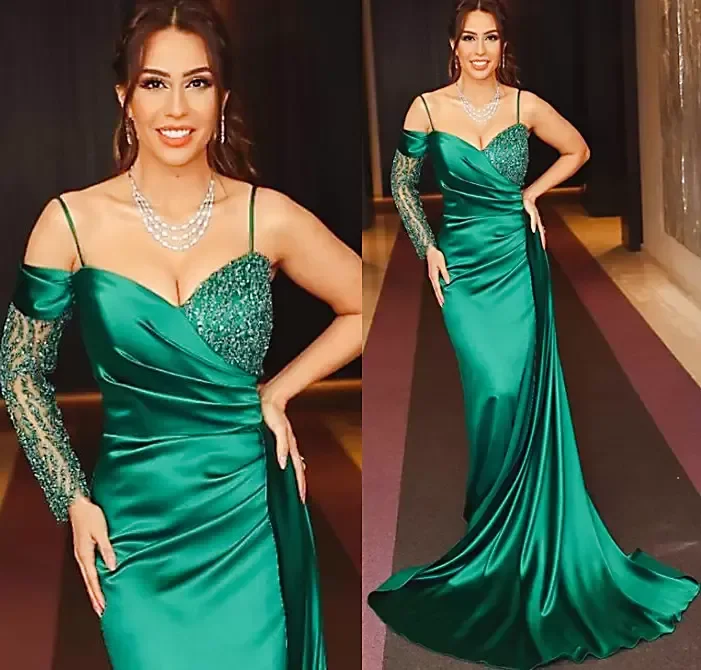 Luxury sexy Evening dress Italian strap sequin beaded mermaid long sleeve V-neck backless custom side slit ball party dress 
Luxury sexy Evening dress Italian strap sequin beaded mermaid long sleeve V-neck backless custom side slit ball party dress