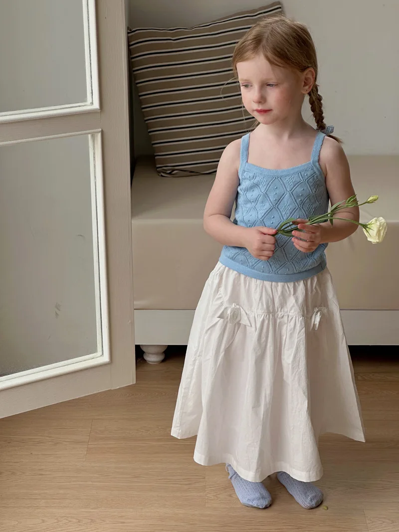 2024 Summer New Girls Irregular Cotton Skirts Solid Children Casual Skirts Kids Clothes Toddler Girls Flowers Decorated Skirts
2024 Summer New Girls Irregular Cotton Skirts Solid Children Casual Skirts Kids Clothes Toddler Girls Flowers Decorated Skirts